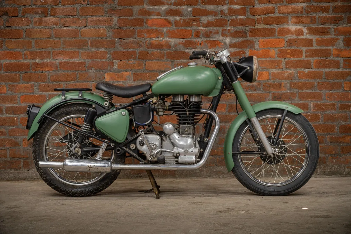 1959 Royal Enfield Bullet 350 studio shoot